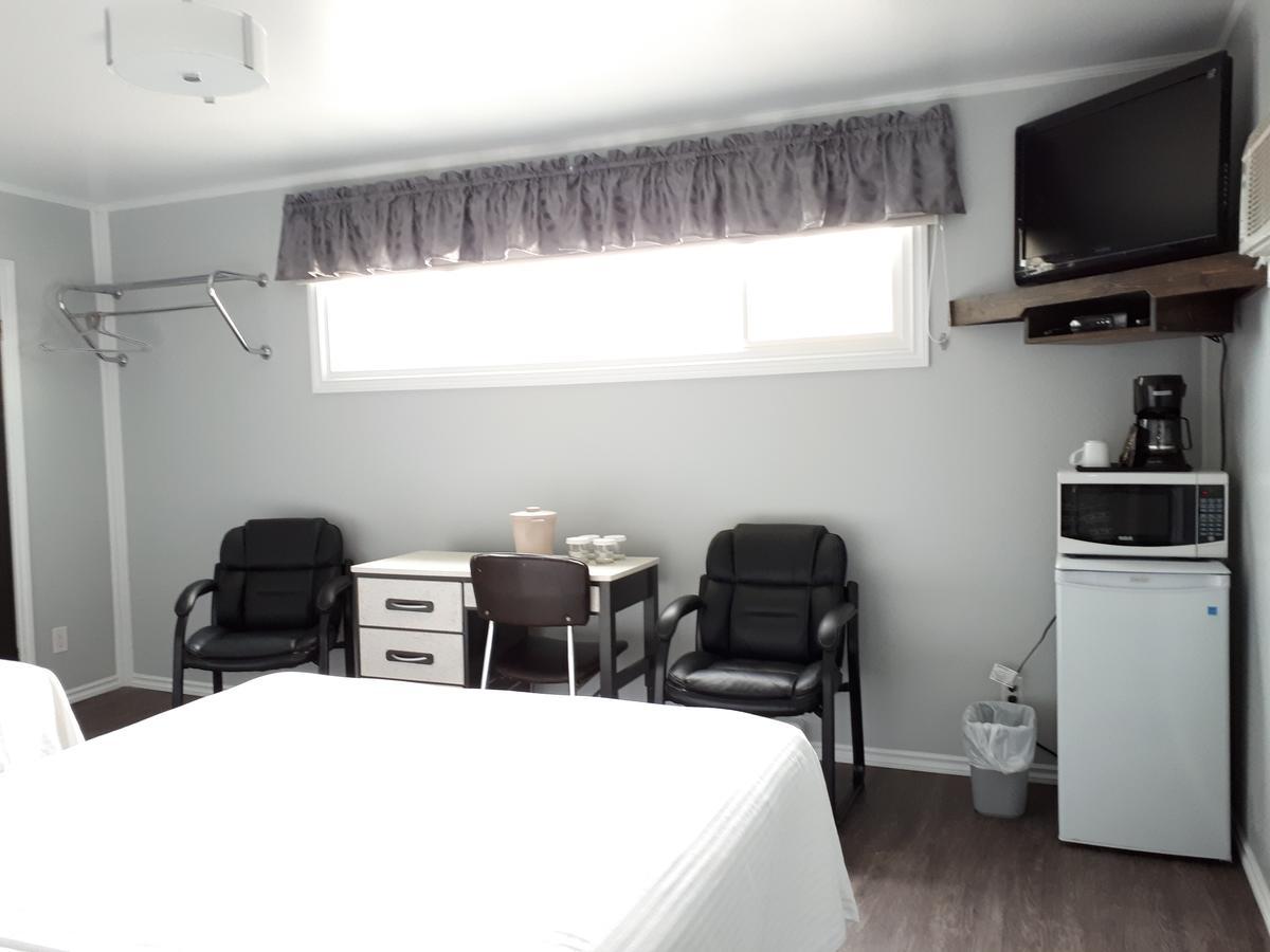 Interlake Motel Ashern Esterno foto