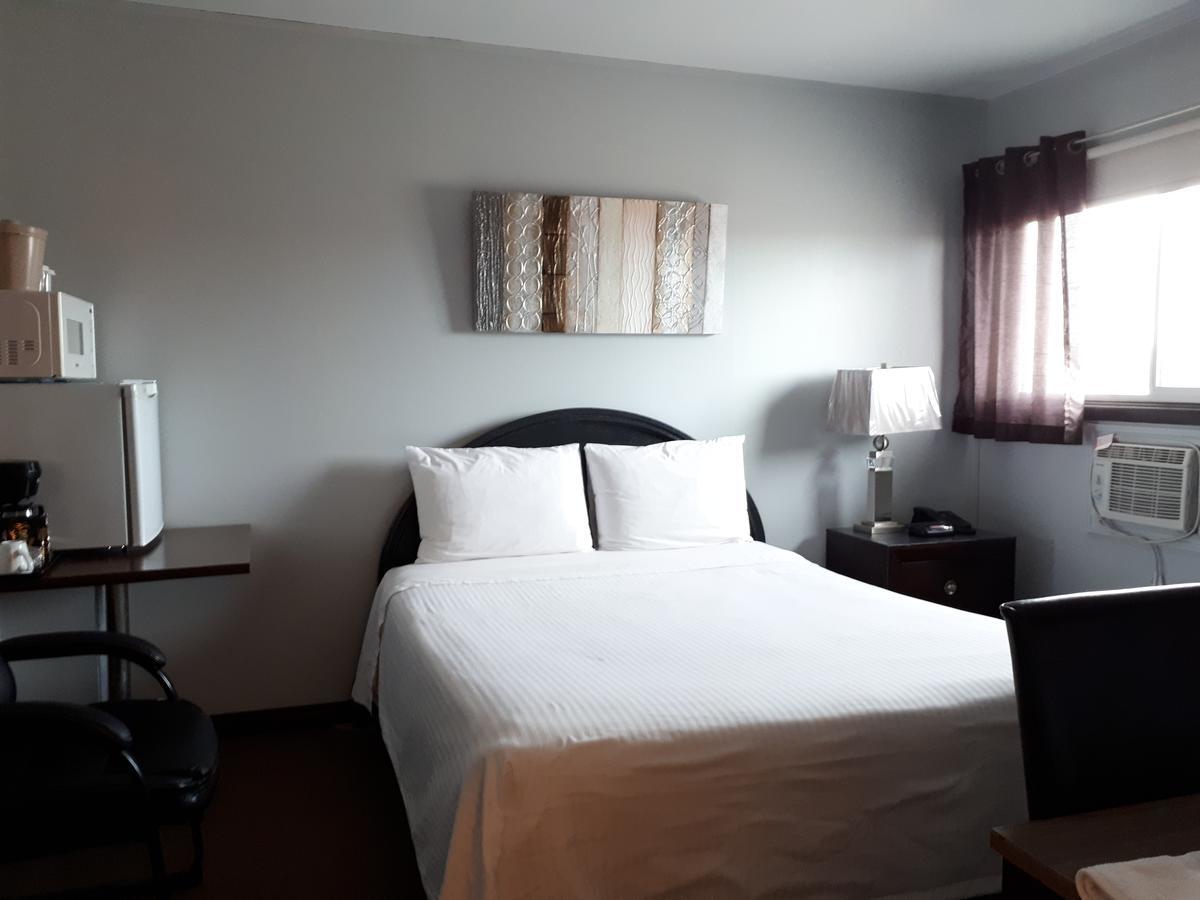 Interlake Motel Ashern Esterno foto