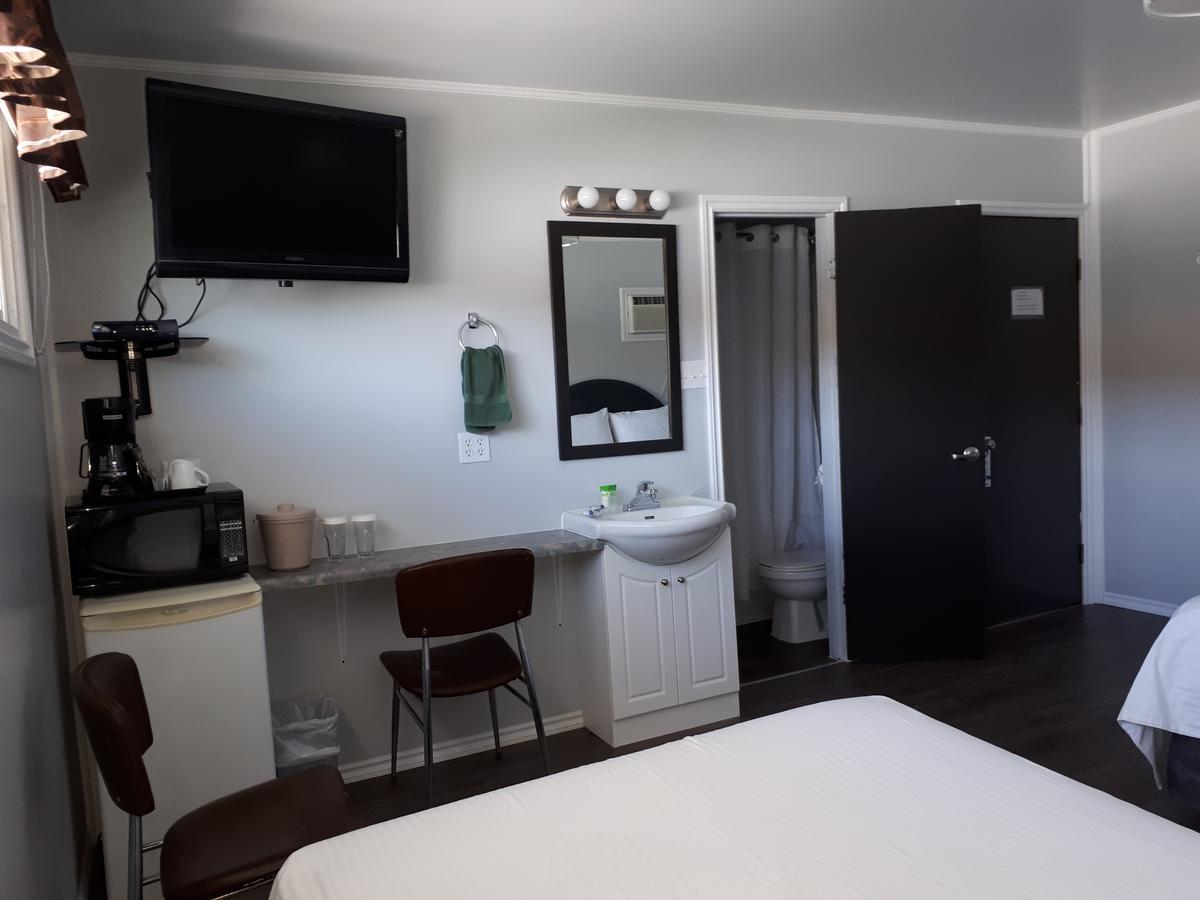 Interlake Motel Ashern Esterno foto